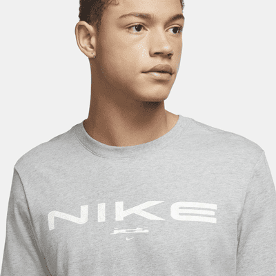 Nike Sportswear Men's Short-Sleeve T-Shirt