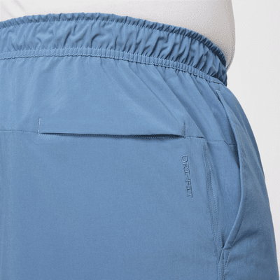 Nike Unlimited vielseitige Dri-FIT Herrenshorts ohne Futter (ca. 18 cm)