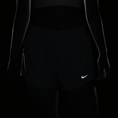 กางเกงขาสั้นเอวปานกลาง 3 นิ้วมีซับในผู้หญิง Nike Dri-FIT One