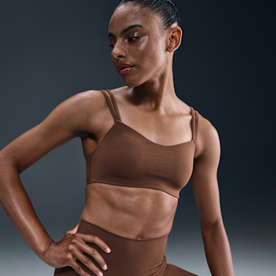 Nike Zenvy Strappy