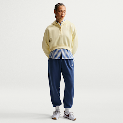 Nike Sportswear Club Fleece Women's Mid-Rise Oversized Sweatpants