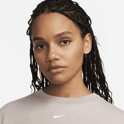 Nike Sportswear Essential 女款短袖 T 恤連身裙