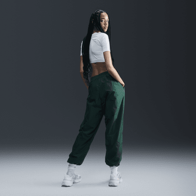 Nike Sportswear Essential Women's Mid-Rise Oversized Woven Joggers