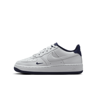 Nike Air Force 1 LV8