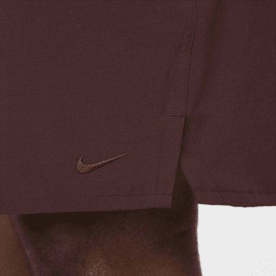 Nike Unlimited Pantalons curts Dri-FIT versàtils sense folre de 18 cm - Home