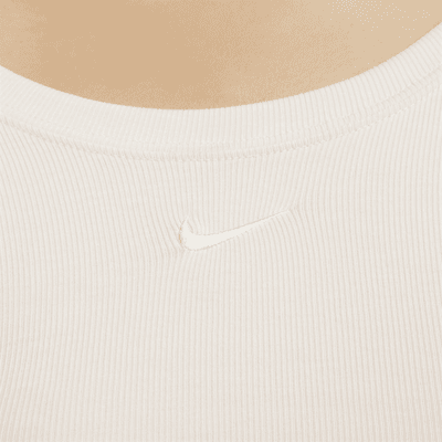 Playera de manga larga de tela de minicanalé ajustada con espalda redonda para mujer Nike Sportswear Chill Knit