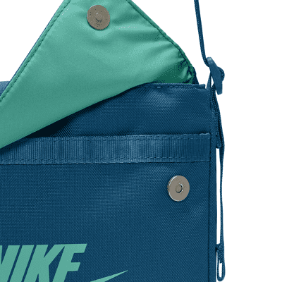 Nike Sportswear Women's Futura 365 Cross-body Bag (3L)