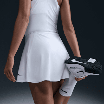 Nike Victory Women's Dri-FIT Short Flouncy Tennis Skirt