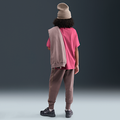 Nike Sportswear Big Kids' (Girls') T-Shirt