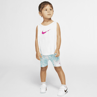 Conjunto de parte superior y shorts para bebé (12-24M) Nike Dri-FIT ...