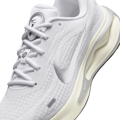 Nike Journey Run Women's Road Running Shoes