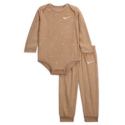 Nike Baby Essentials