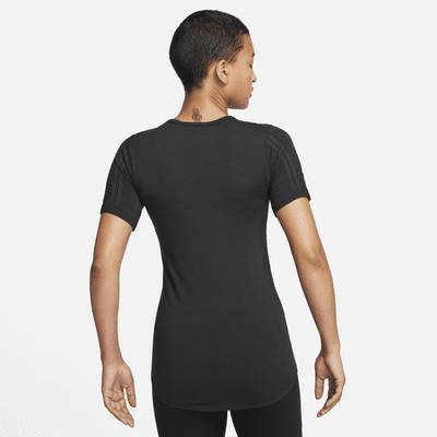 Nike Swift Wool Dri-FIT Kurzarm-Laufoberteil für Damen