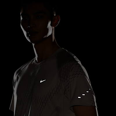 나이키 스트라이드 남성 드라이 핏 ADV 반팔 러닝 탑