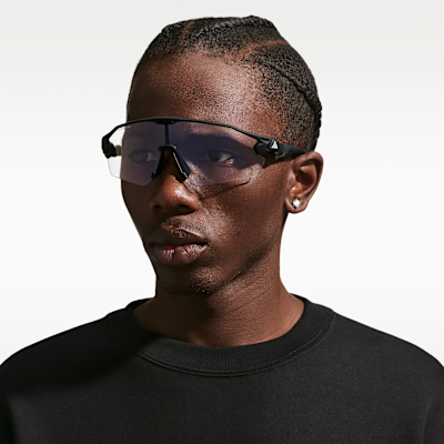 Fotochromatické sluneční brýle Nike ACG Vista Peak