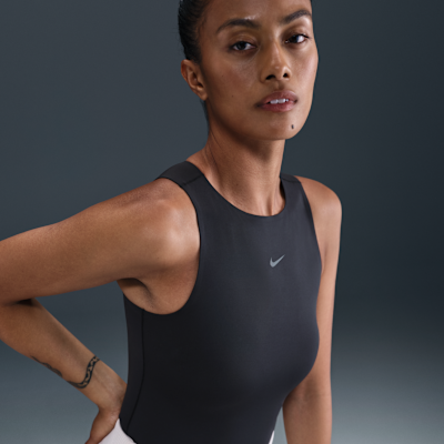 Dámské tílkové body Nike Form