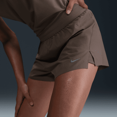 Nike Swift Women's Dri-FIT Mid-Rise 2-in-1 Running Shorts