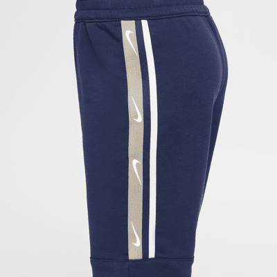 Conjunto de pants de 2 piezas para preescolar Nike Sportswear Club