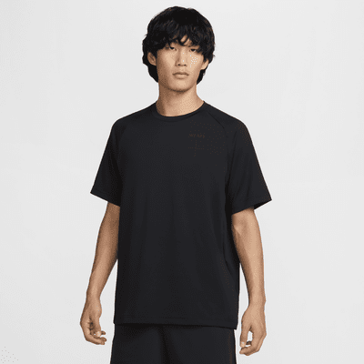 Nike A.P.S. Playera versátil de manga corta Dri-FIT ADV para hombre