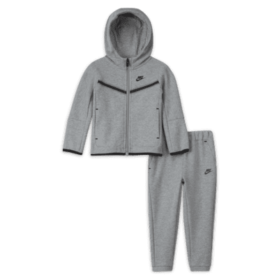 Women's nike hoodie and pants set Clearance
