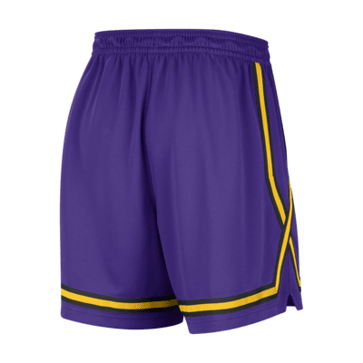 Los Angeles Lakers Fly Crossover Women's Nike Dri-FIT NBA Basketball Graphic Shorts