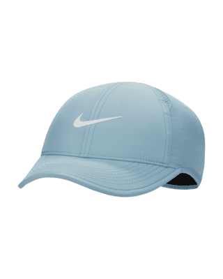 Nike Sportswear AeroBill Featherlight Women's Adjustable Cap. Nike.com