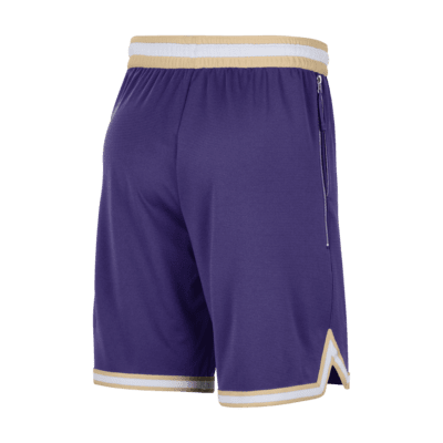 Shorts universitarios Nike Dri-FIT para hombre LSU DNA 3.0. Nike.com