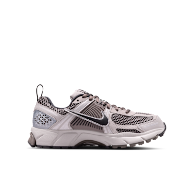 Nike Vomero 5 Big Kids' Shoes
