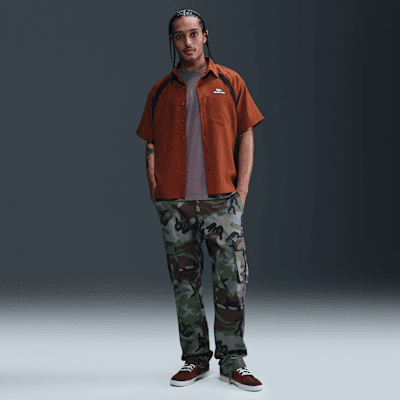 Nike SB Dri-FIT geweven skateshirt met korte mouwen