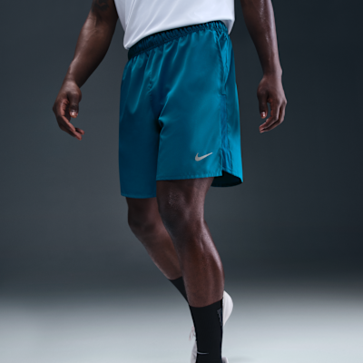 Męskie spodenki do biegania z wszytą bielizną Dri-FIT Nike Challenger 18 cm