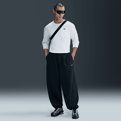 Nike Club Men's Oversized Cuffed Fleece Trousers