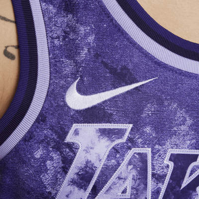 Jersey Nike Dri-FIT Swingman de la NBA para hombre LeBron James Los Angeles Lakers 2022/23 Select Series