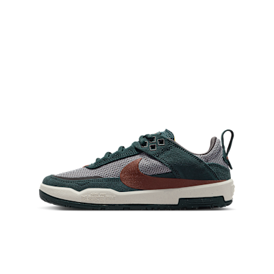 Nike SB Day One Big Kids' Skate Shoes