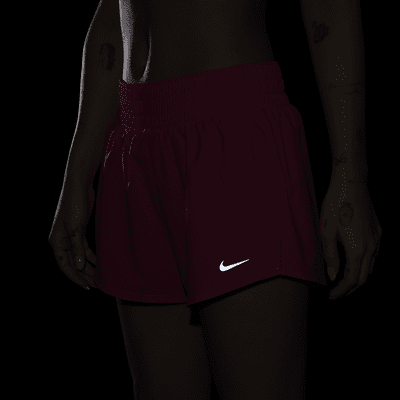 Shorts Dri-FIT 2 en 1 de tiro medio de 8 cm para mujer Nike One