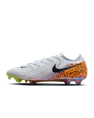 Nike Phantom GX 2 Elite Electric FG Low-Top Football Boot. Nike MY
