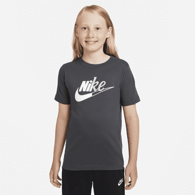 grey nike tshirt