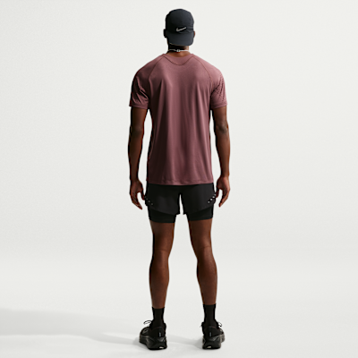 Nike Stride Dri-FIT 13 cm Hibrit Erkek Koşu Şortu