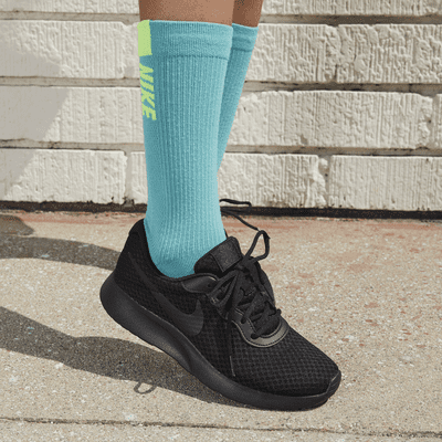 alto Suposiciones, suposiciones. Adivinar Oír de Nike Tanjun Zapatillas - Mujer. Nike ES