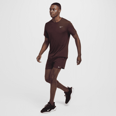 Nike Miler Nike Dri-FIT UV Kurzarm-Laufoberteil für Herren