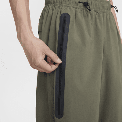 Pantalon oversize tissé Nike Tech pour homme