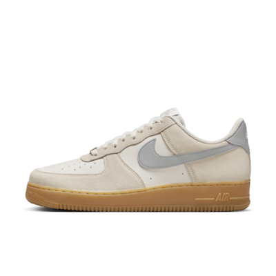 Nike Air Force 1 '07 LV8