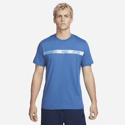 Nike Sportswear Men's T-Shirt. Nike AT