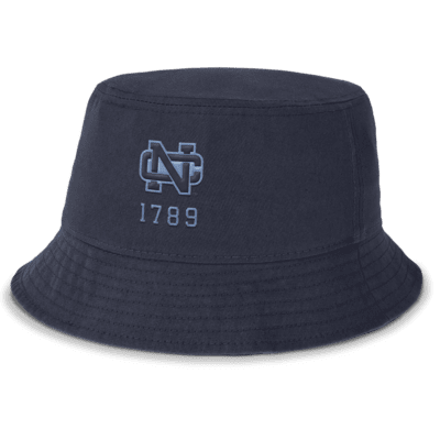 Gorro tipo pescador universitario Nike para hombre North Carolina Tar Heels Legacy Apex