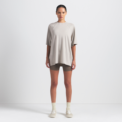 Playera oversized para mujer NikeSKIMS Airy