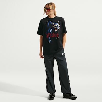 Playera de ajuste holgado para mujer Nike Sportswear Essentials