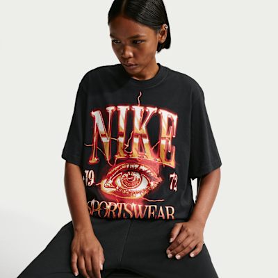 Playera de corte cuadrado para mujer Nike Sportswear Essentials