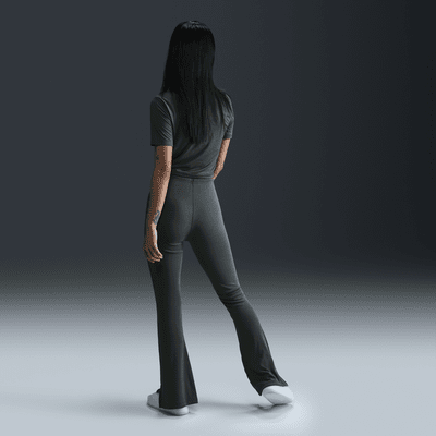 Nike Sportswear Chill Knit Women's Tight Mini-Rib Flared Leggings