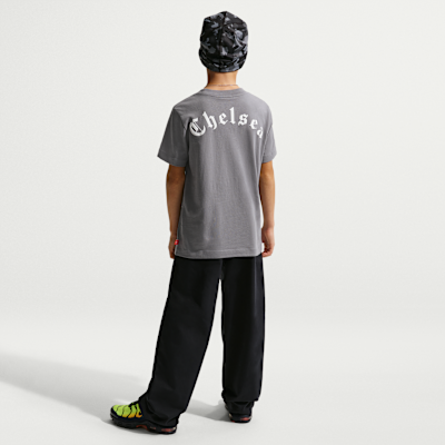 Chelsea F.C. Older Kids' Nike Football T-Shirt