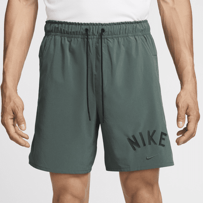 Shorts versátiles Dri-FIT de 18 cm sin forro para hombre Nike Unlimited Swoosh