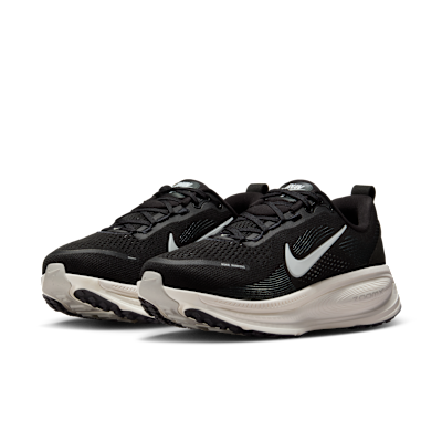 Nike Vomero 18 Women's Road Running Shoes (Extra Wide)
